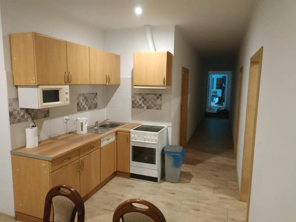 4U Hostel Zgorzelec - Free Parking Jedrzychowice  Kültér fotó