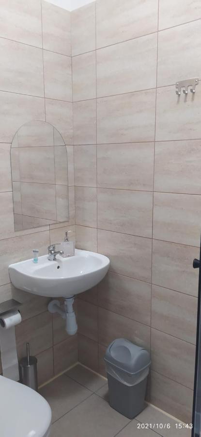 4U Hostel Zgorzelec - Free Parking Jedrzychowice  Kültér fotó