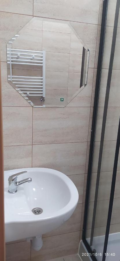 4U Hostel Zgorzelec - Free Parking Jedrzychowice  Kültér fotó