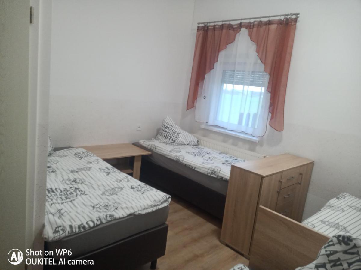 4U Hostel Zgorzelec - Free Parking Jedrzychowice  Kültér fotó